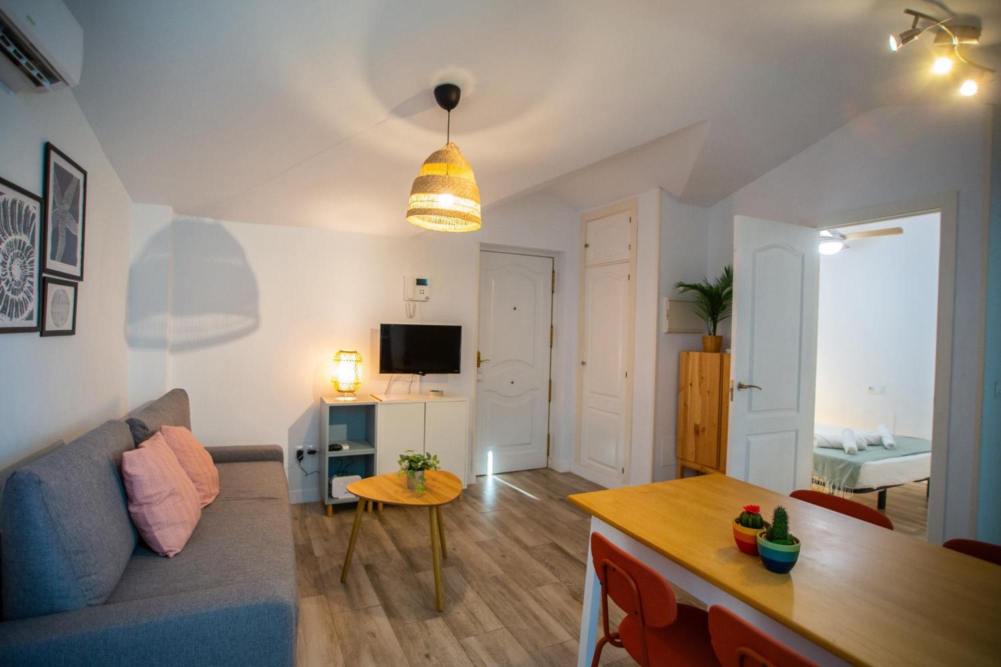Benalhome - Tu Hogar Con Terraza Y Ducha Exterior Benalmádena Esterno foto