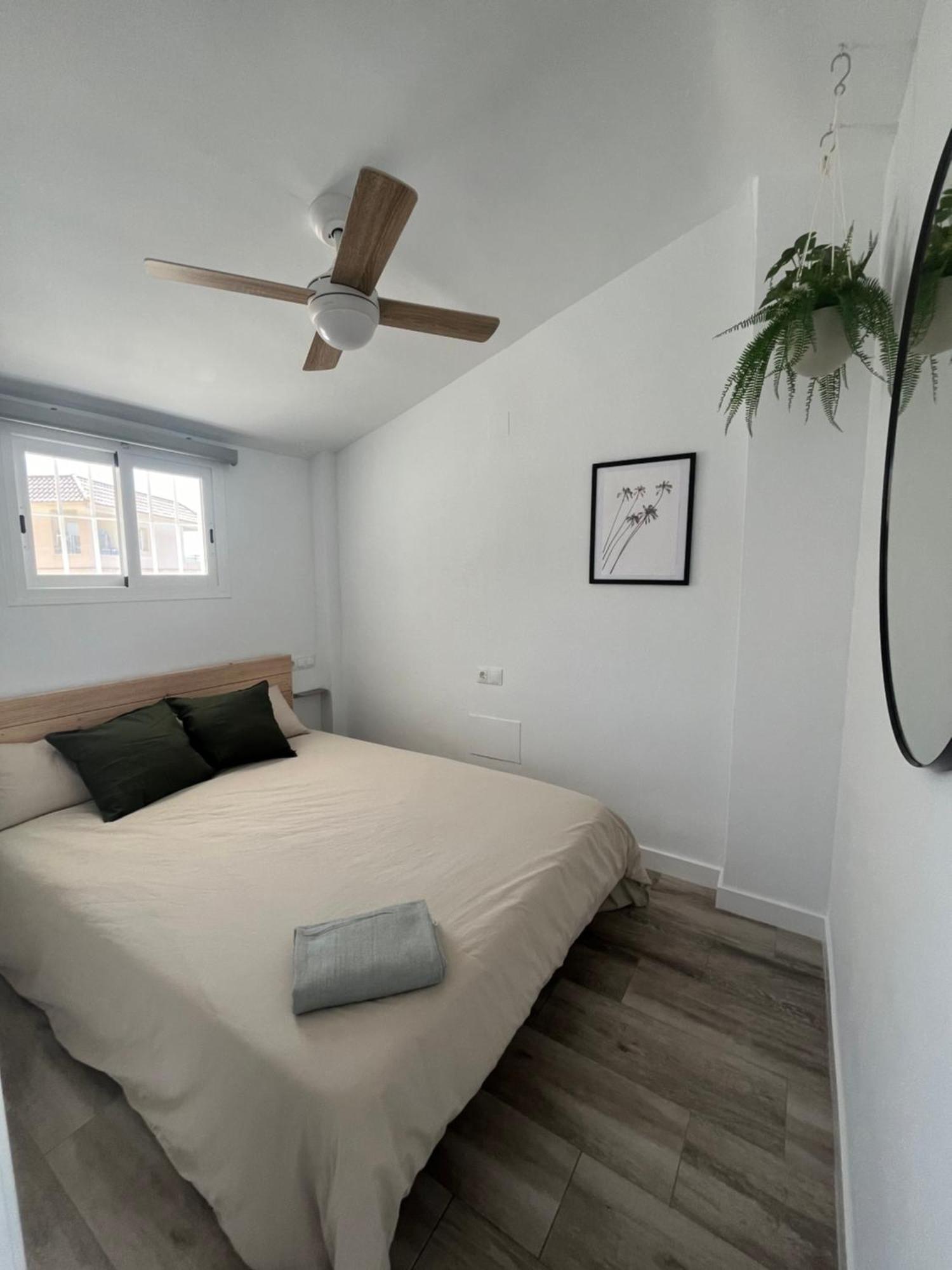 Benalhome - Tu Hogar Con Terraza Y Ducha Exterior Benalmádena Esterno foto
